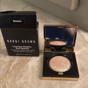 Bobbi Brown Luxe Eye Shadow - Moonstone